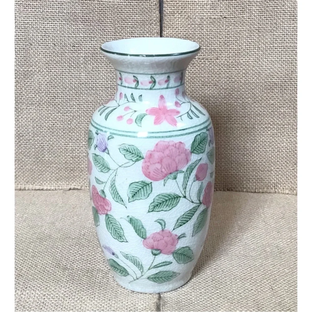 Vintage Windsor Flower Floral Cermaic Vase 6 3/4 Inch Cottage Grandma Core